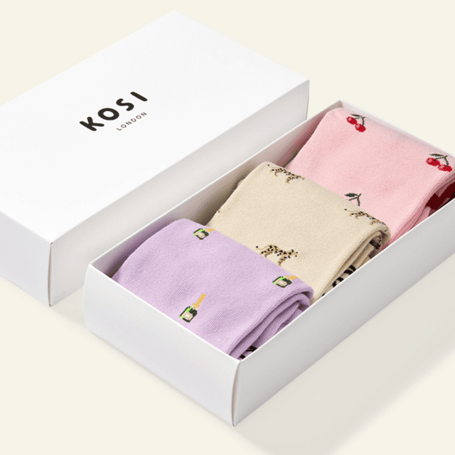 image of 3 pairs of women's bamboo socks