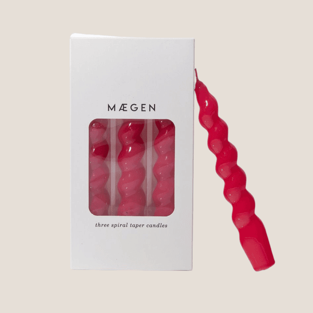 image of Spiral taper candles