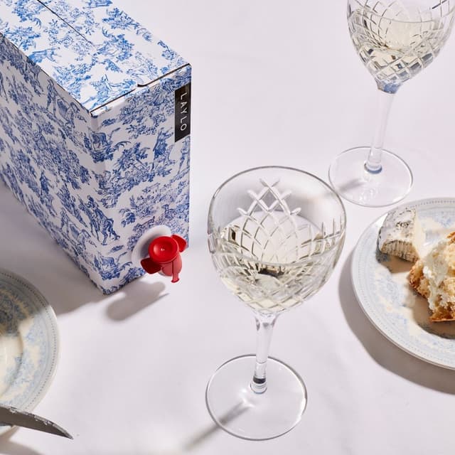 image of Premium box of wine